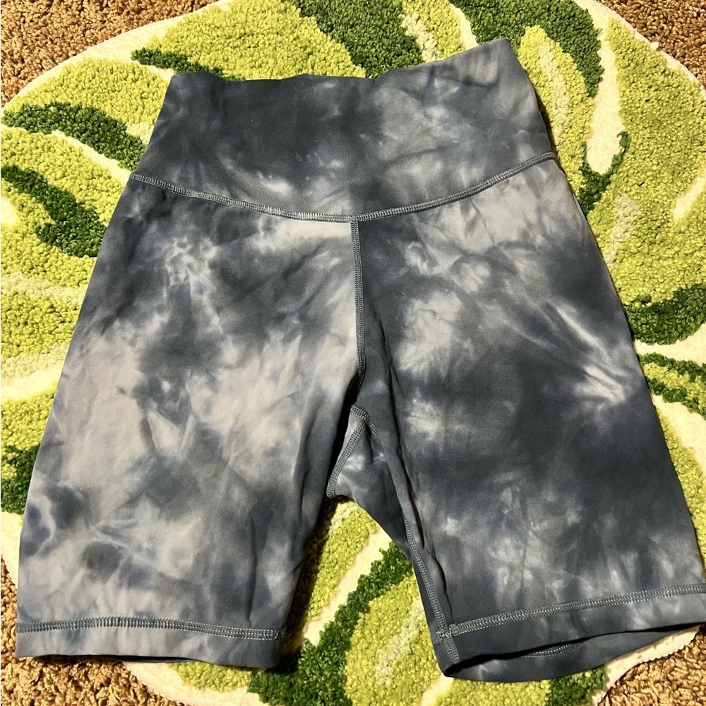 PopFlex Small Sculpt Pocket Biker Short in Marine Marble